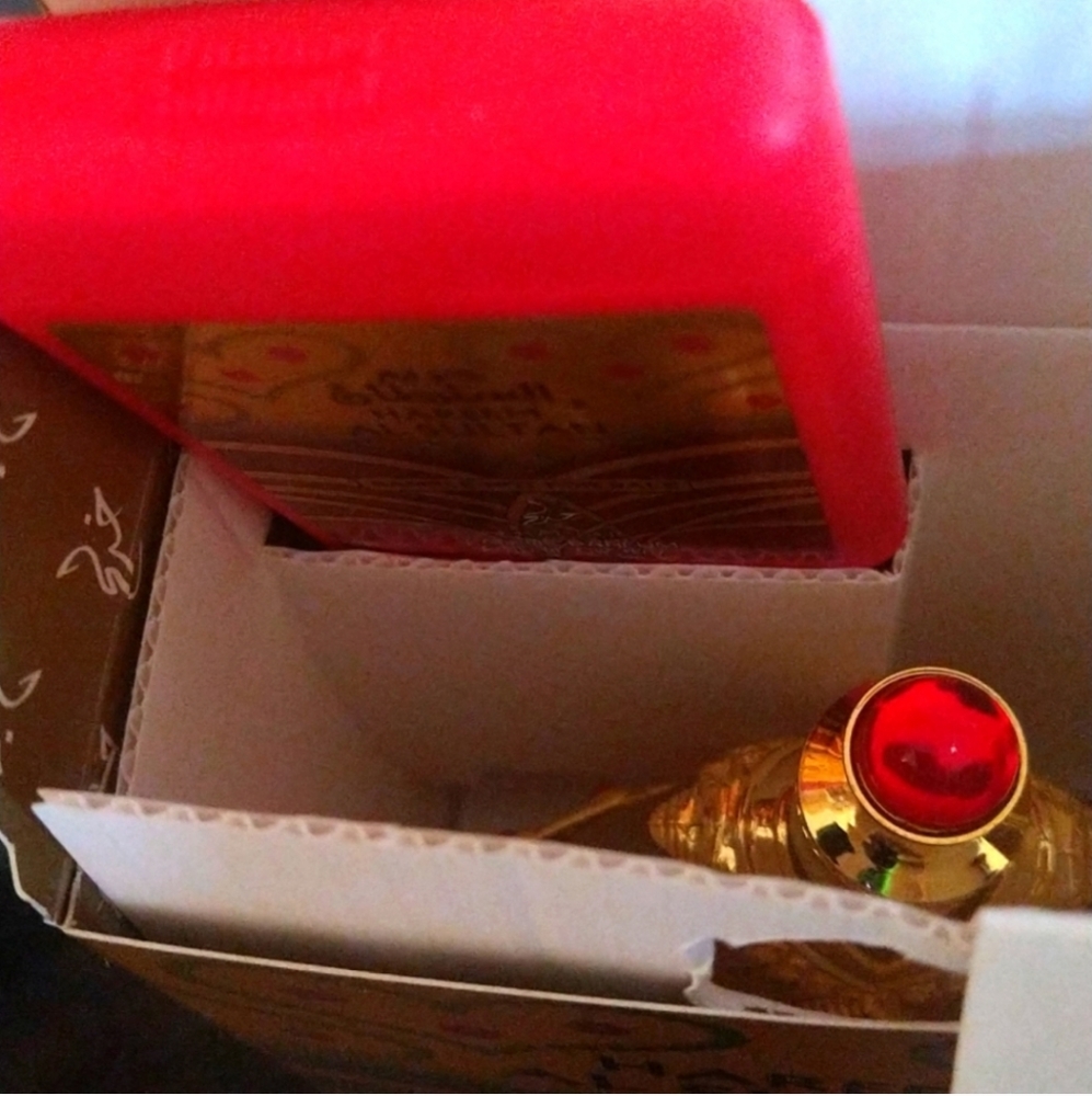 💛HAREEM AL SULTAN GOLD Oil Perfume (35ml) 💘& sample Spray Authentic✅ Brand New - Picture 5 of 16